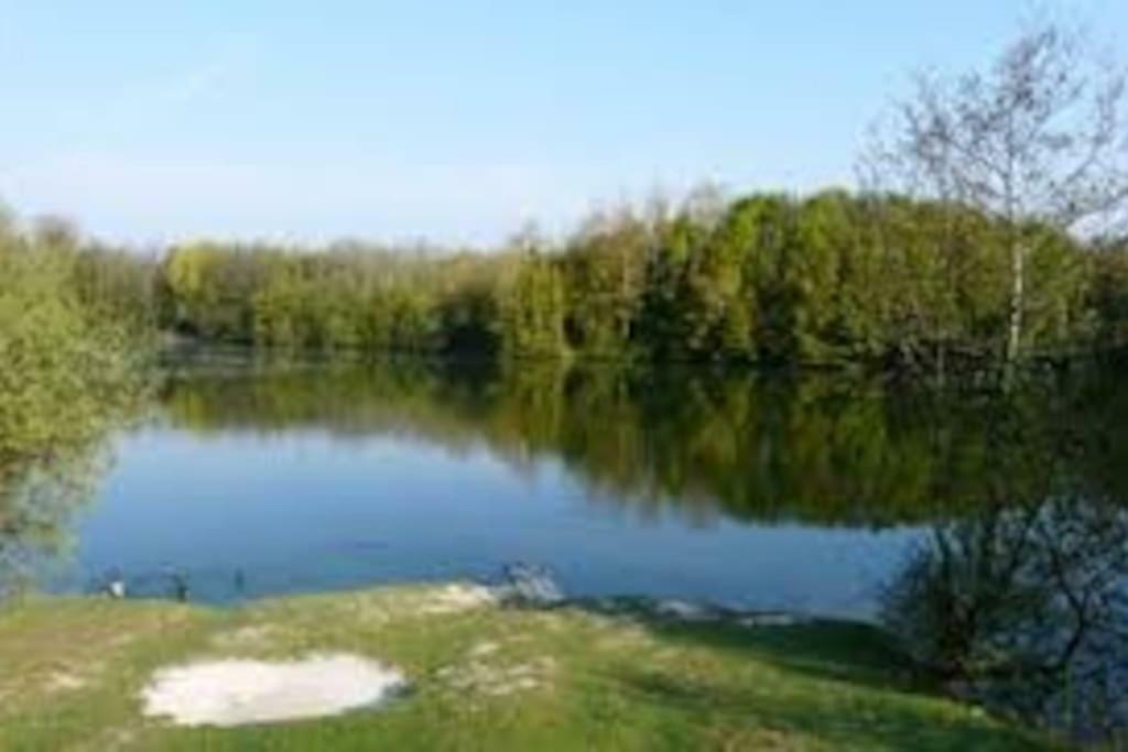 La Ferme Des Pierrettes Villa Menneville Екстериор снимка